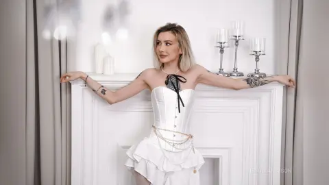 NesollaMaison — cutie Nesolla
