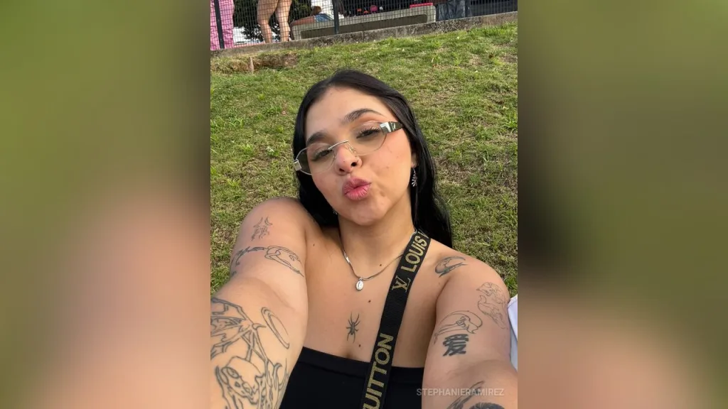 StephanieRamirez — just one life 🌸