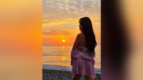 CindyCall — Sunkissed Skin