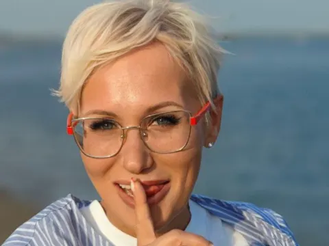 DianaDillard — LiveJasmin cam model