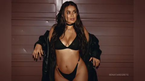 RenataNegrete — Dangerous pleasure