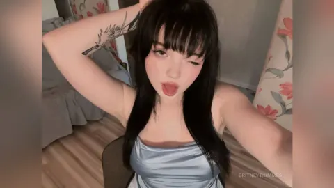 BritneyThimmes — Hehe, its me