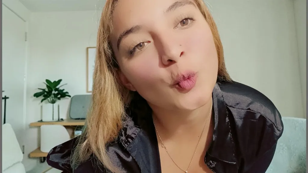 CarlaDubois — Streamate Photos