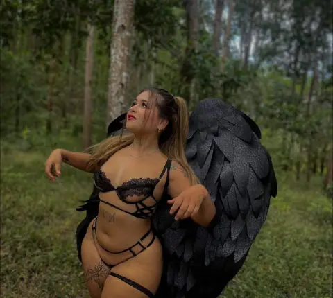 Sahury_Sweet — Streamate Photos