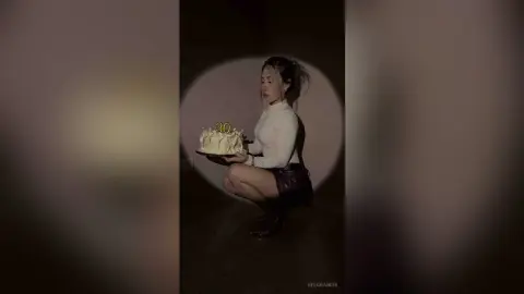 VeloraNoir — sexy lady