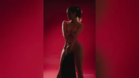 CarlaFerrara — Old Money Hot Vibes.