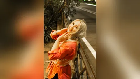 EstellaLugabihl — orange :3