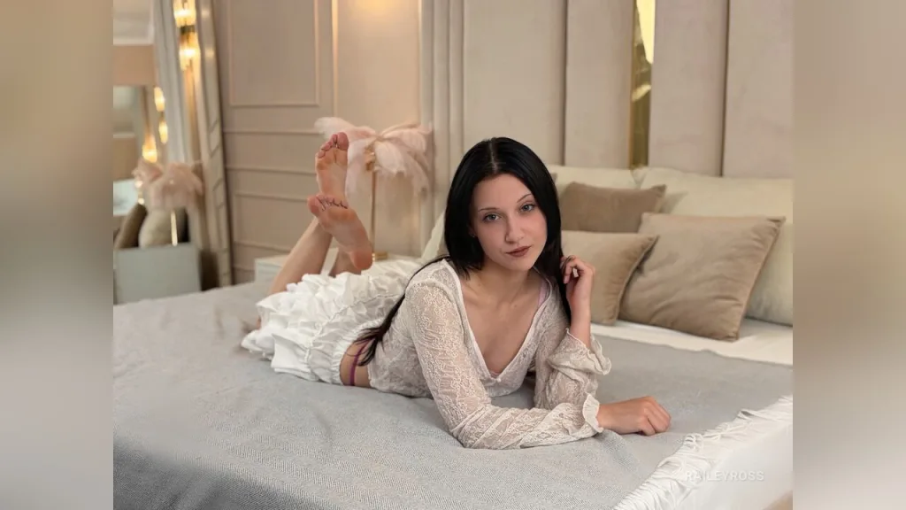 RaileyRoss — live cam