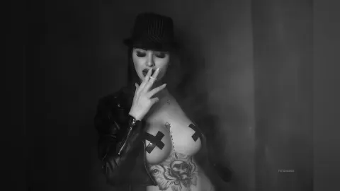 AgnesDoe — Smoking