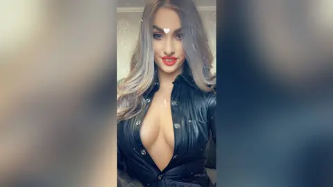 EveKlein — Selfies:)