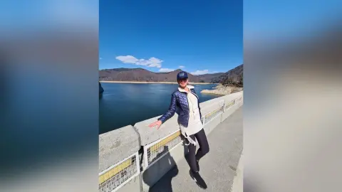 AnneKay — Trip   in Romania