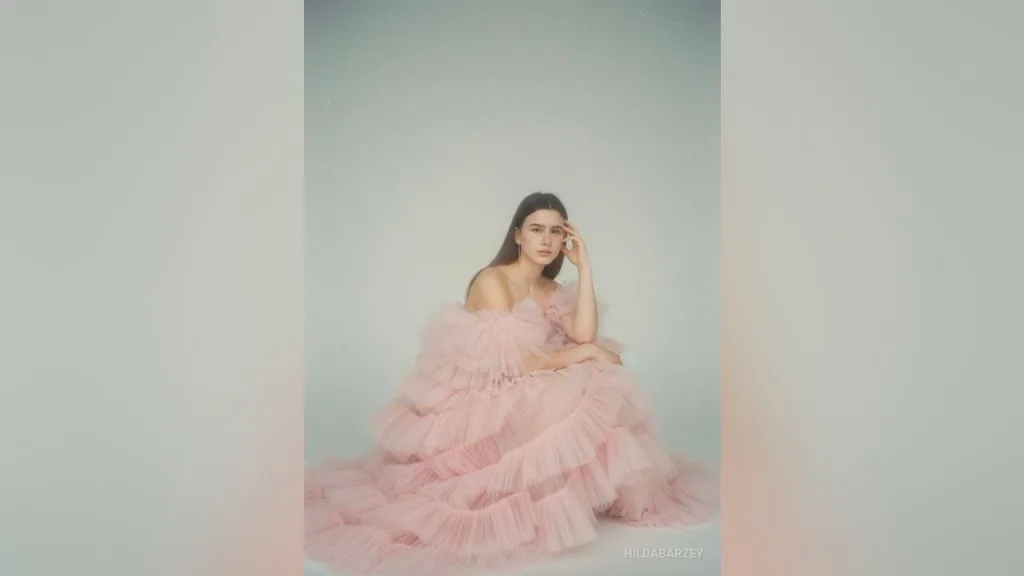 HildaBarzey — live cam