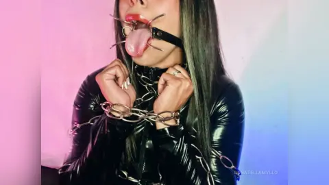 DonatellaMyllo — KINKY FACE