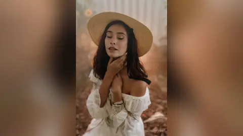 HannahHenn — 👒🌻