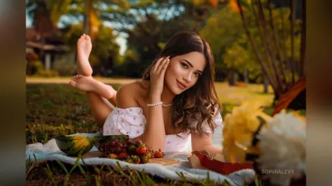 SophiaLevy — A date with me?👄❤️
