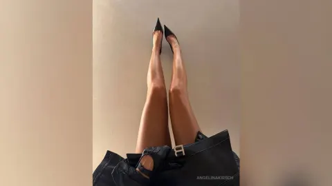 AngelinaKirsch — random pic