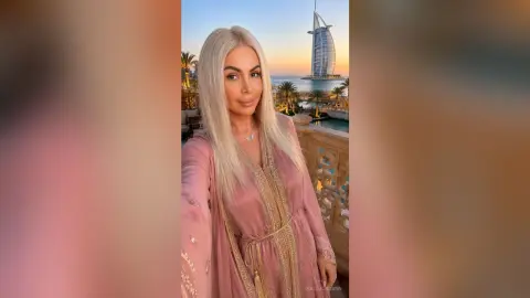KateJordann — Kiss me