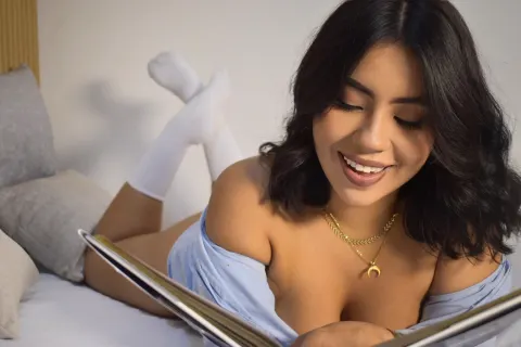 AriadneVixen — Streamate Photos
