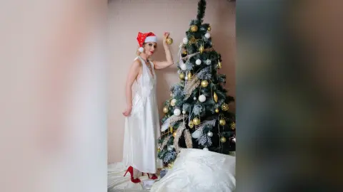 AdrianStone — "Waiting for Christmas"