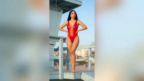 EmilianaEscobar — Girl on the beach☀️