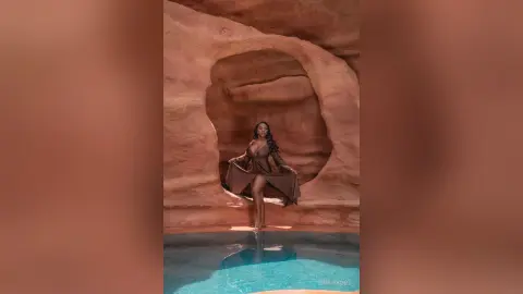 EmilyKorz — 🏜️