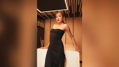 RubyCrox — a total queen 🖤