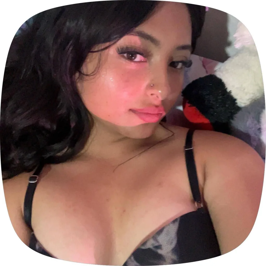 CataliinaEvanss — Streamate Photos