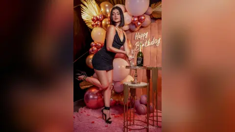 NatashaCeratti —  My birthday🥂🎂