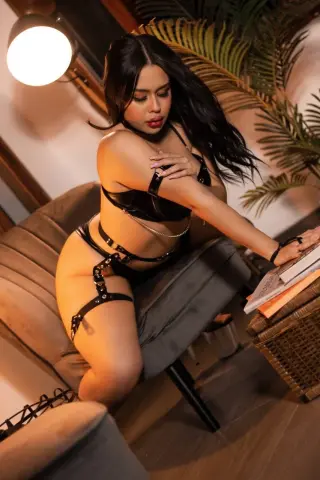 MartinaConnor — Streamate Photos