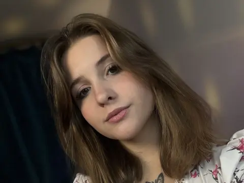 ElmiraRynne cam model