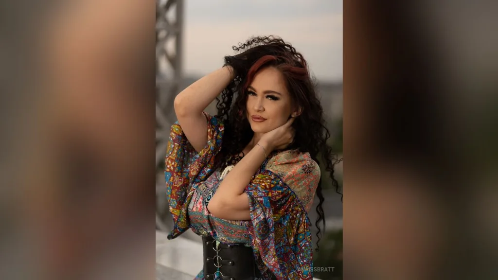 AnaissBratt β Rooftop Temptation ππ₯
