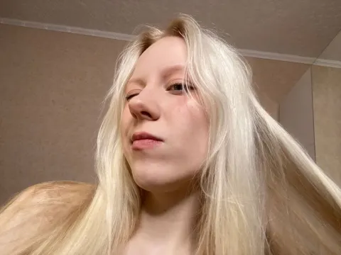 AdeleKeat cam model