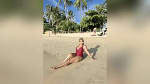 StacyManalo — Beach life