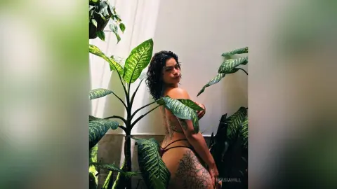 KasiaHill — green and purple
