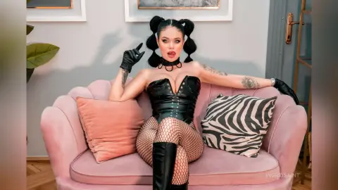 IngridSaint — Unlocking the Sexy in Surrender