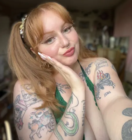 babydollred — Streamate Photos