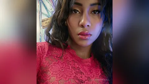 VictoriaRoyall — Un día rosa