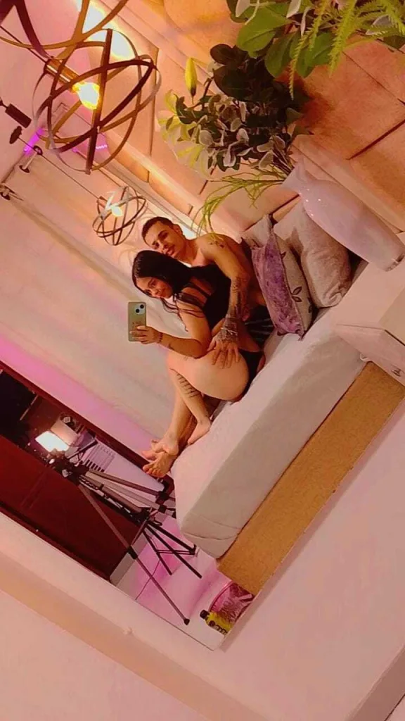 Lili_Rian — Streamate Photos