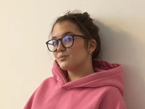 CristineHoesing cam model