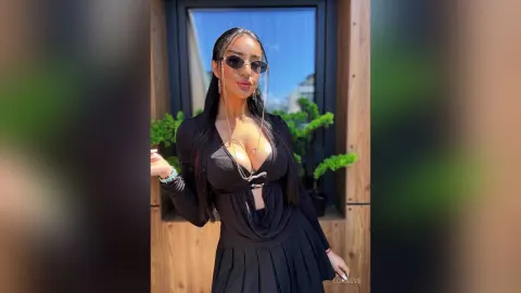 LoraEve — Missed Me?