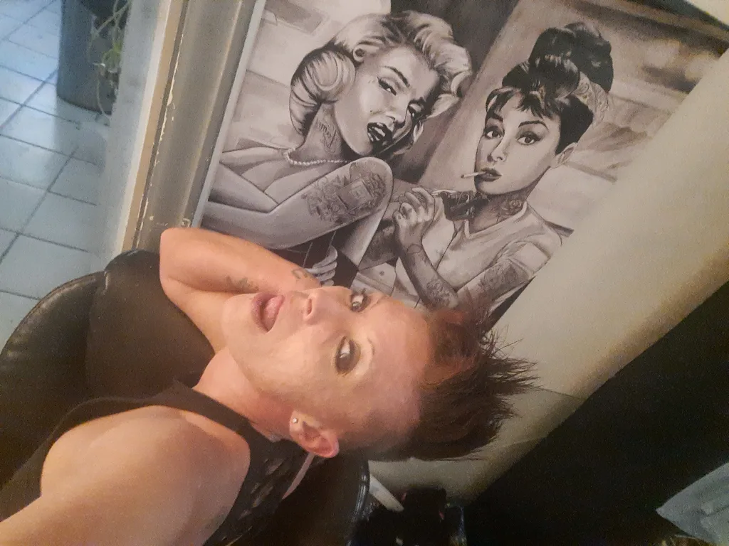 Wintercharmz — Streamate Photos
