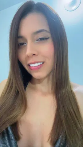 SofiaHenaoo — Streamate Photos