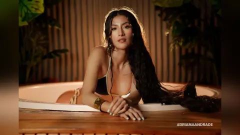 AdrianaAndrade — never too late for a jacuzzi