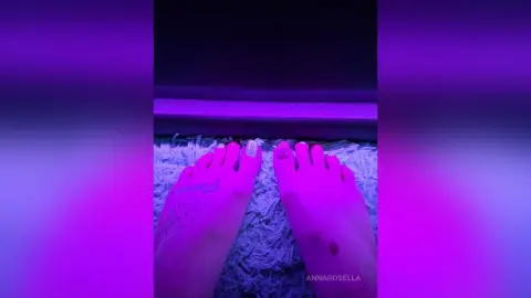 AnnaRosella — cotton candy toes 