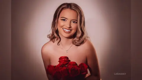 LaraGray — Be My Valentine