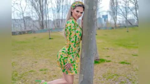 JuliaAzzuro — Another side of me