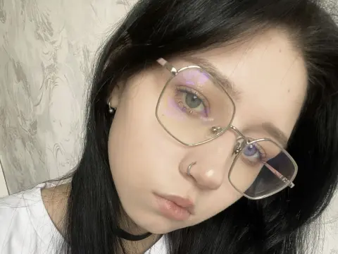 ElizabethWalkerr cam model