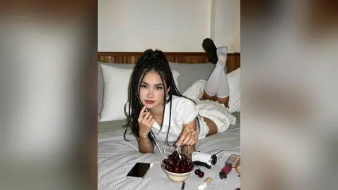 ValeriaEclaire — 🤣