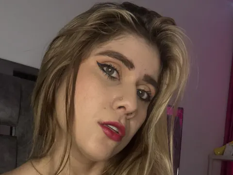JHOANAGUTIER — LiveJasmin cam model