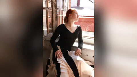EvaBellea — In black